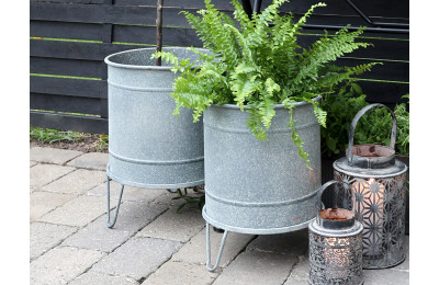Set of Two Metal Planters on Foot 