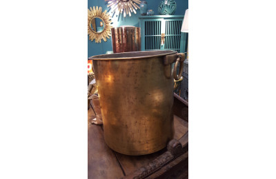 Large Brass Pot with Handles Large Brass Pot with Handles